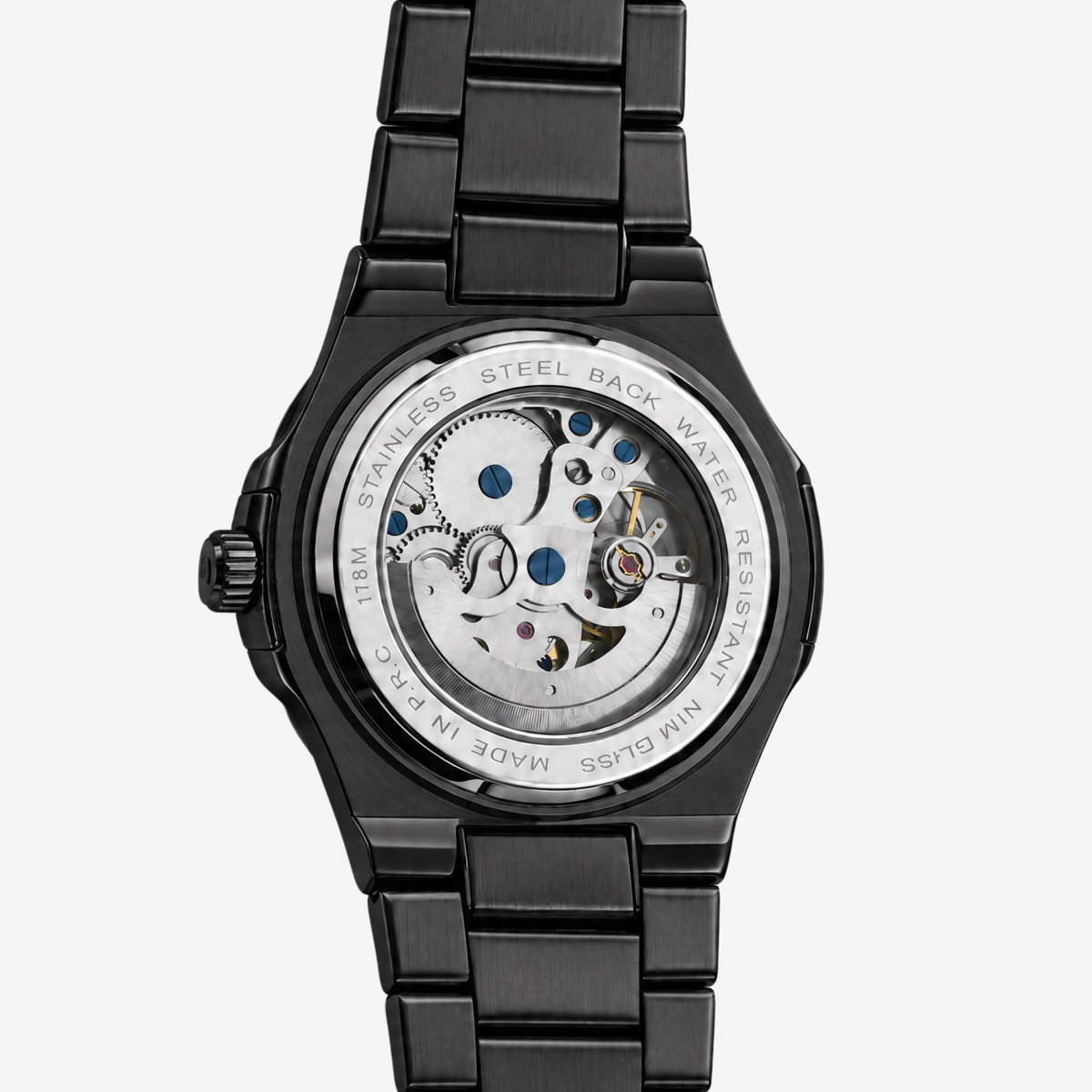 AXEL ROYAL: BLACK